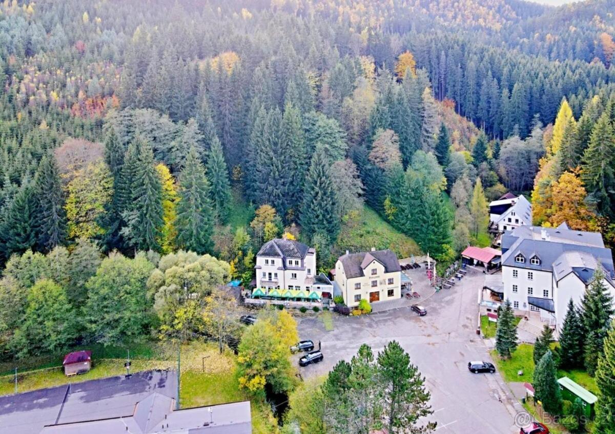 Penzion Severka Hotel Teplice nad Metuji Luaran gambar